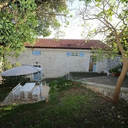 In With Terrace, Air Condition, Wifi * Vrsar